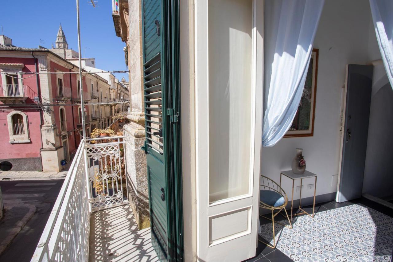 Palazzo D'Autore - Luxury Home - Ragusa Centro Exterior photo